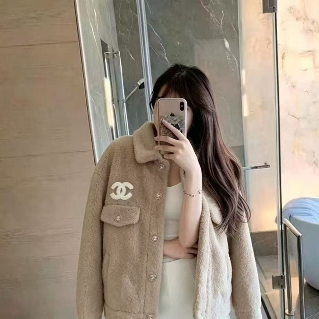 New Fashion Women's CC Hooded Fleece Jacket DM1326101512