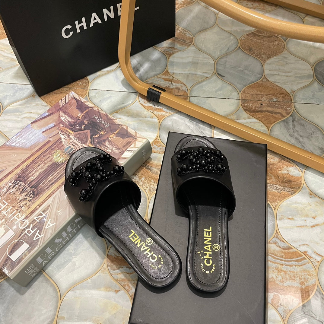 New Fashion Women's Pearl CC Slide Sandals PF1326101601