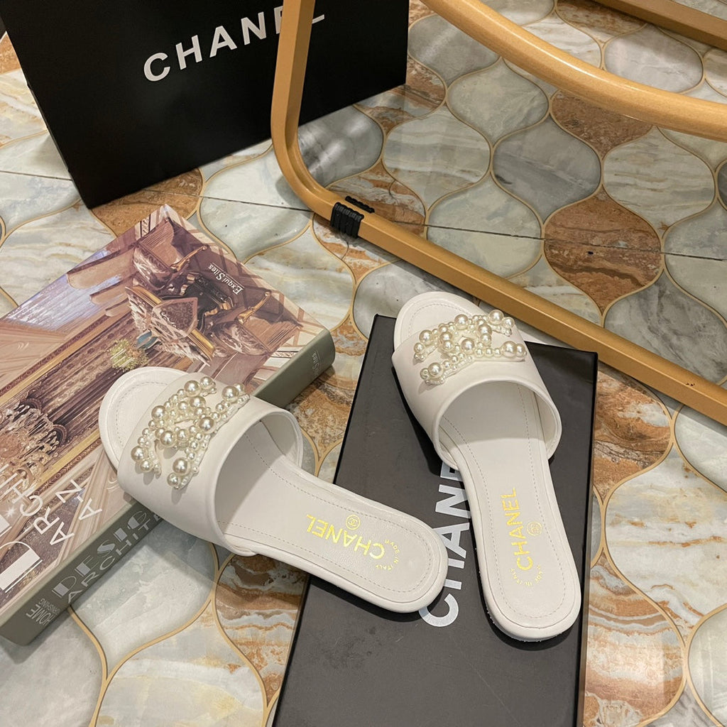 New Fashion Women's Pearl CC Slide Sandals PF1326101601