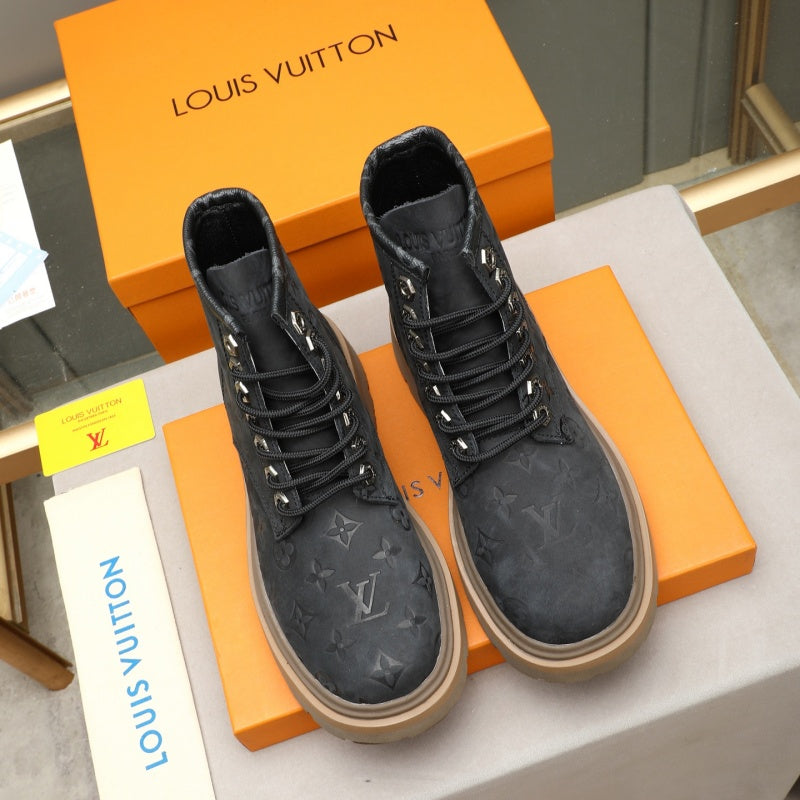 New Fashion Men's Embossed Platform Lace-up Martin Boots YY1326101608