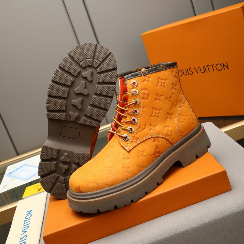 New Fashion Men's Embossed Platform Lace-up Martin Boots YY1326101608