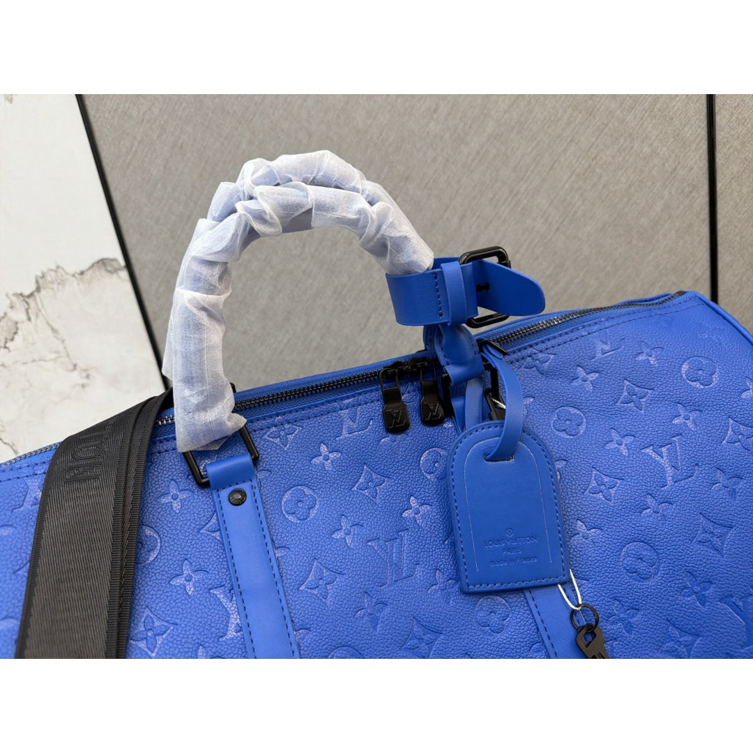 New Fashion Embossed Monogram Handheld Travel Duffle Bag CWT1326101922