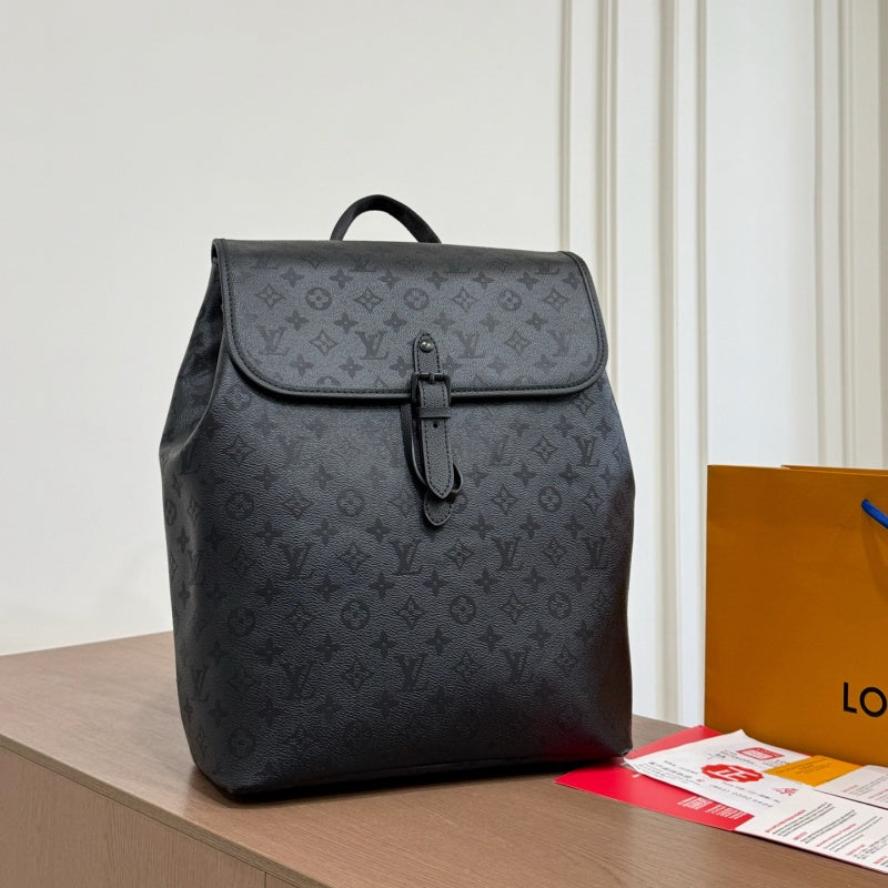 New Fashion Men's Black Monogram Flap Backpack CWT1326101923