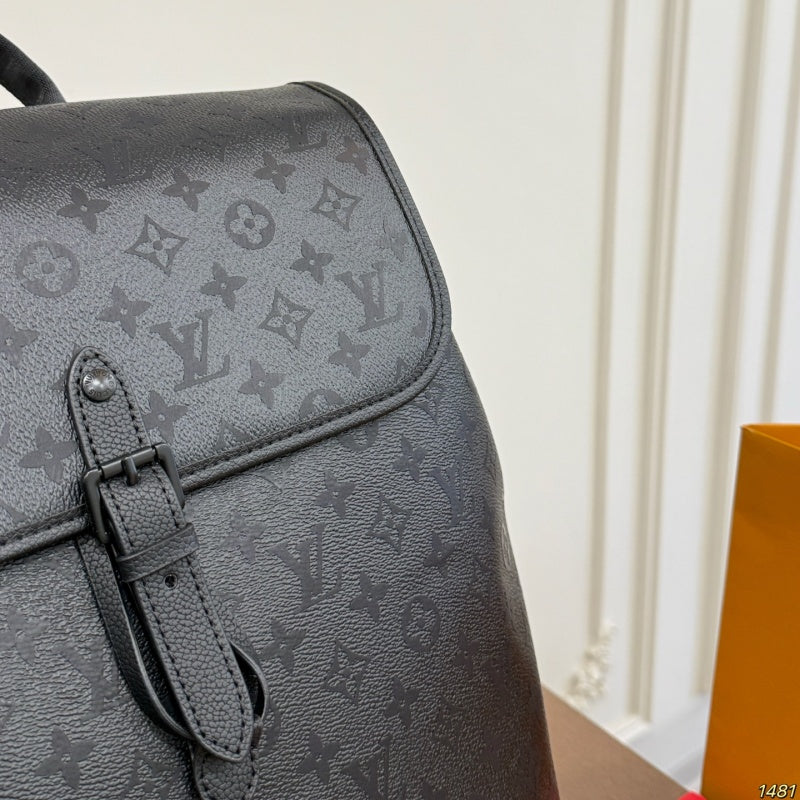 New Fashion Men's Black Monogram Flap Backpack CWT1326101923