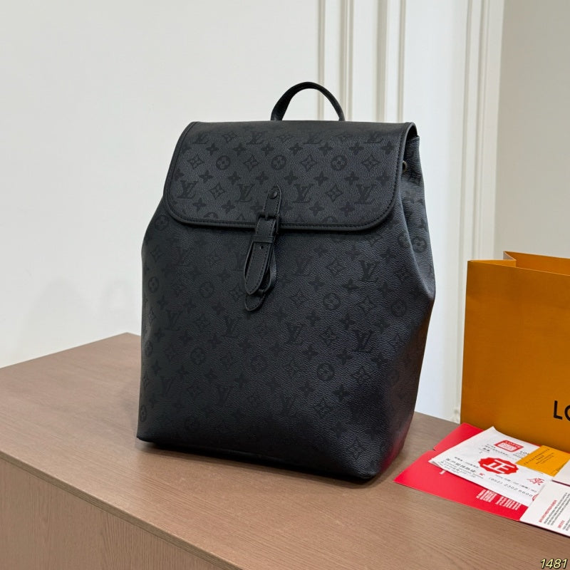 New Fashion Men's Black Monogram Flap Backpack CWT1326101923
