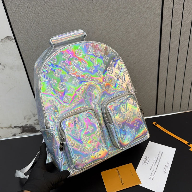 New Fashion Holographic Embossed Backpack CWT1326101924