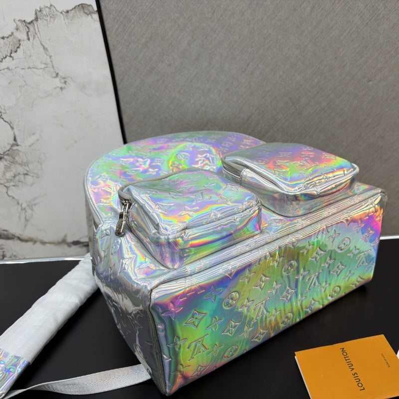 New Fashion Holographic Embossed Backpack CWT1326101924