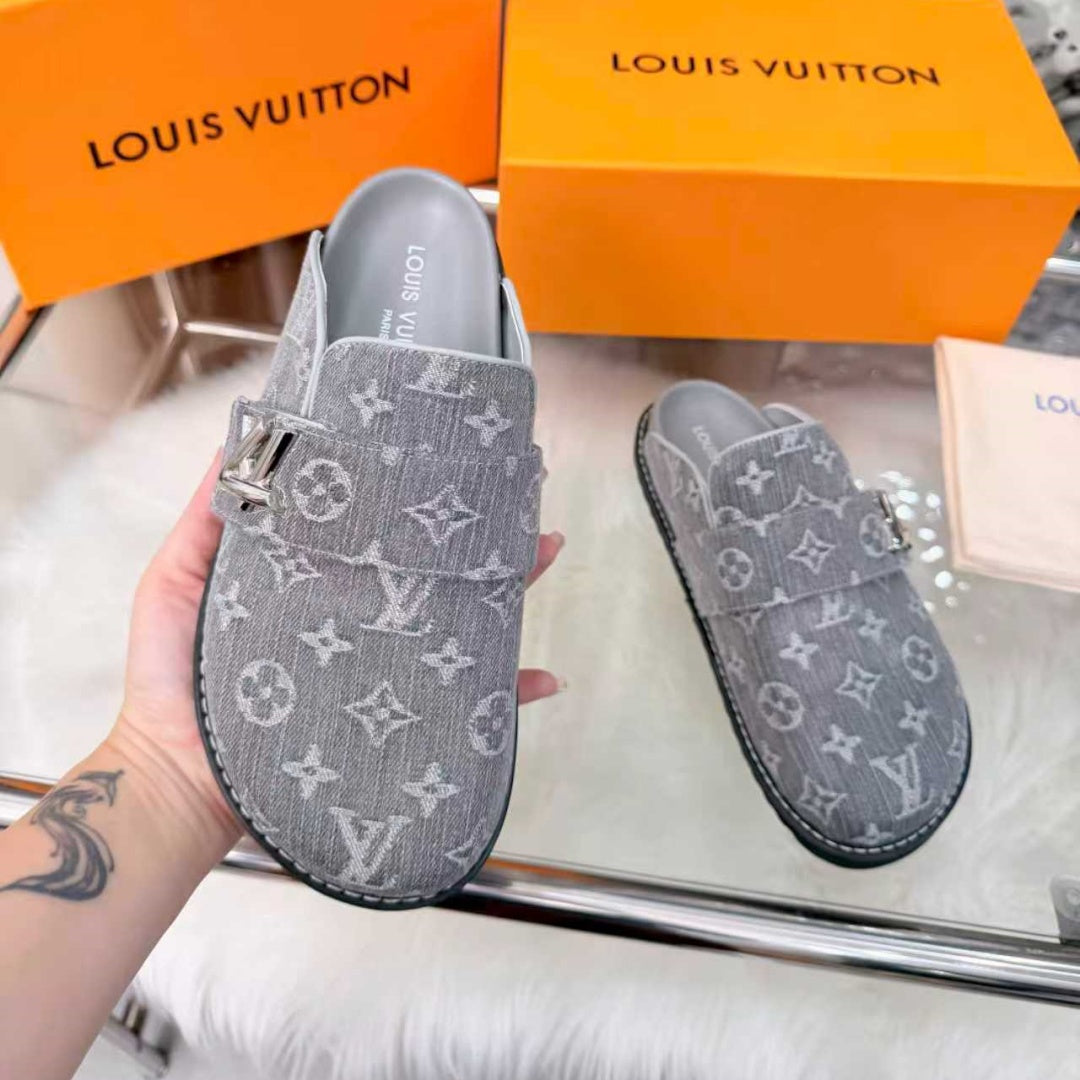 New Fashion Unisex Metal Decorated Mule Slippers PF1326101926