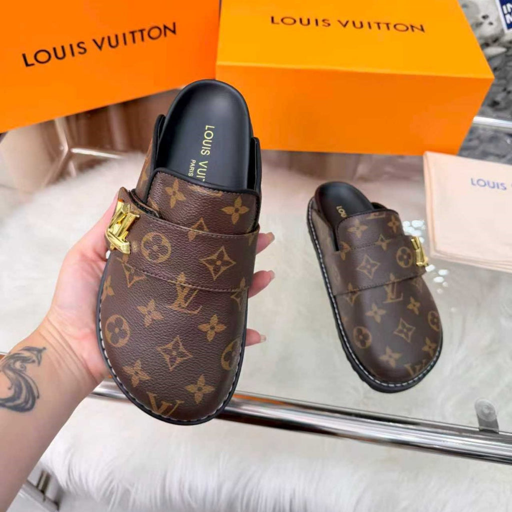 New Fashion Unisex Metal Decorated Mule Slippers PF1326101926