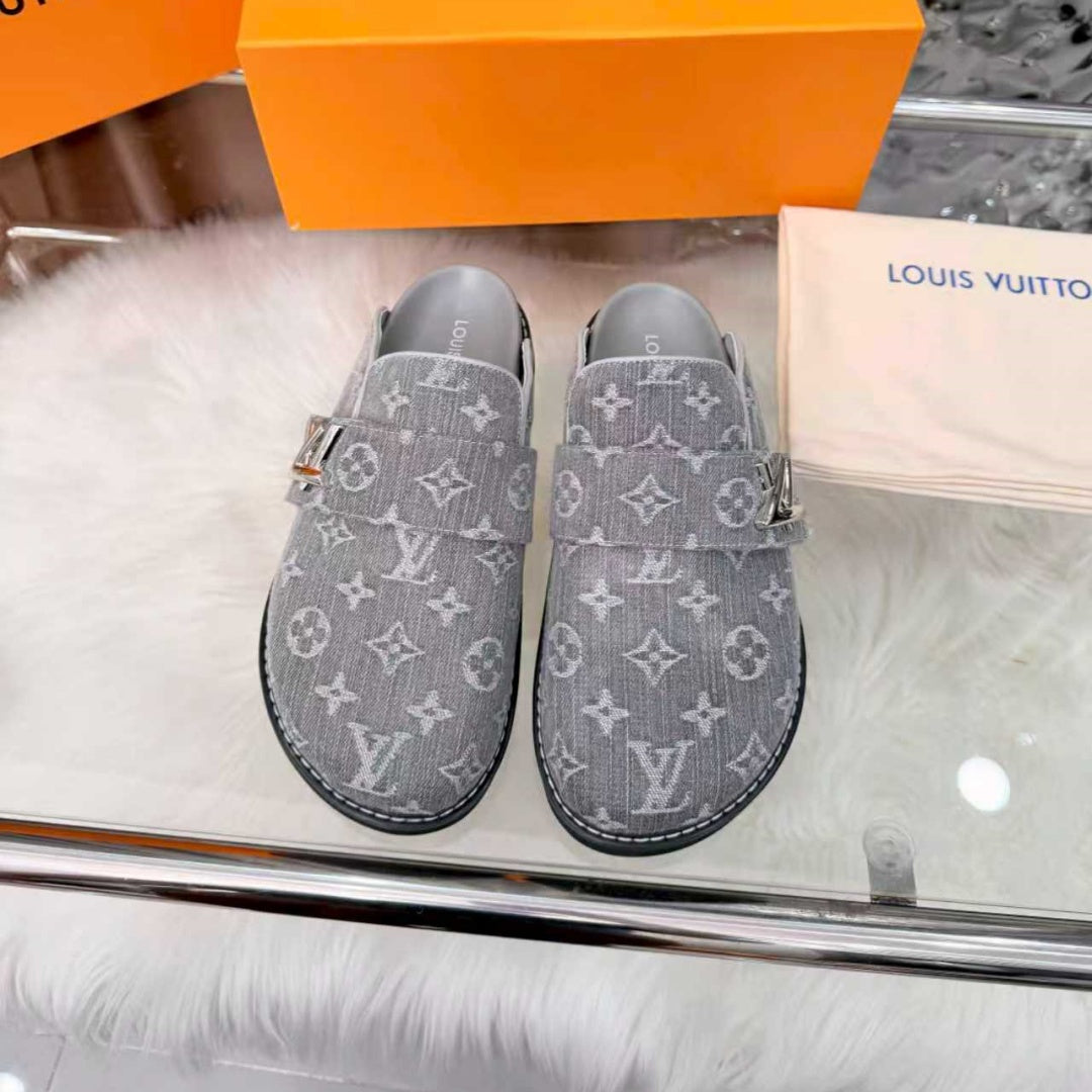 New Fashion Unisex Metal Decorated Mule Slippers PF1326101926