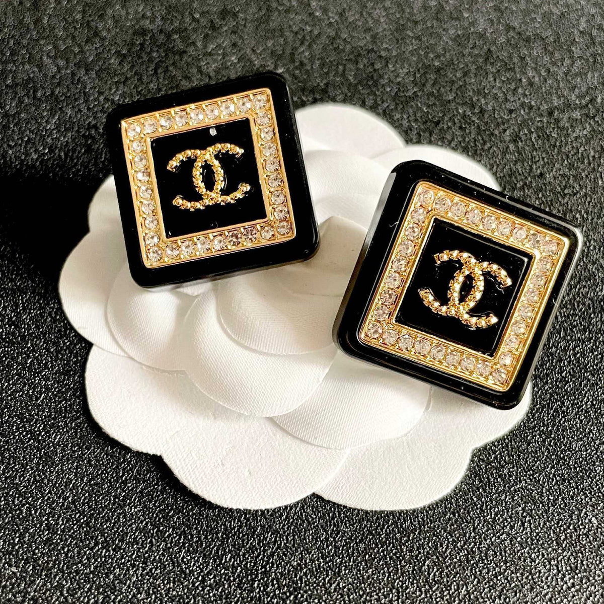 New Fashion Women's C Logo Square Rhinestone Stud Earrings ZS1326102101
