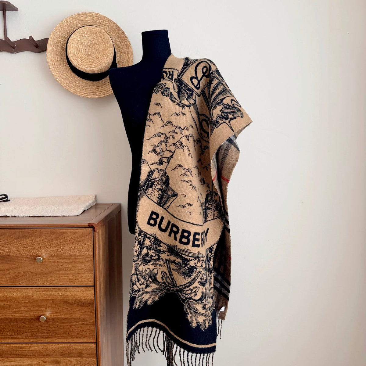 New Fashion Women's Equestrian Print Cashmere Scarf ZJN1326102106