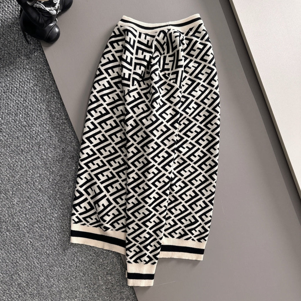 New Fashion Men's All Over FF Print Crew Neck Knit Sweater MJ1326102203