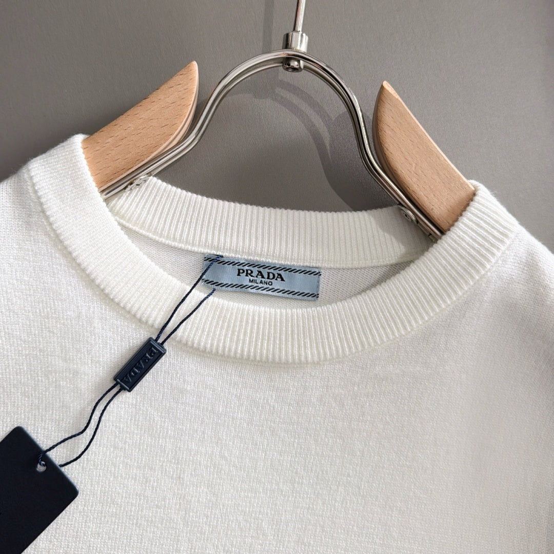 New Fashion Men's Badge Crew Neck Sweater MJ1326102212