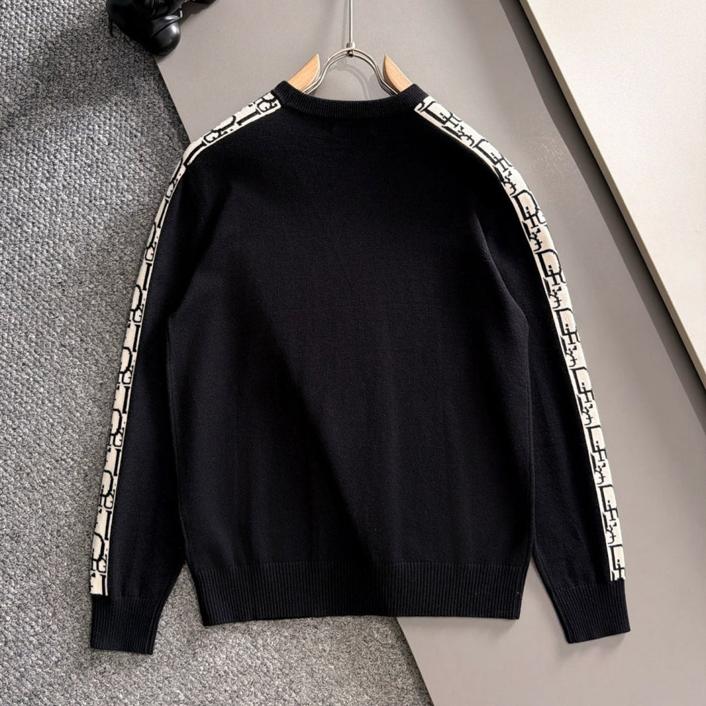 New Stylish Side Jacquard Crew Neck Sweater MJ1326102225