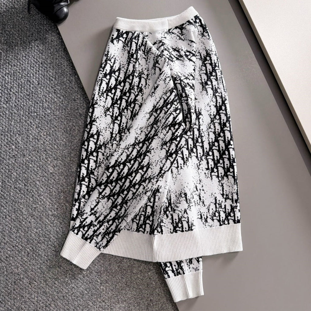 New Stylish All Over Jacquard Crew Neck Sweater MJ1326102226