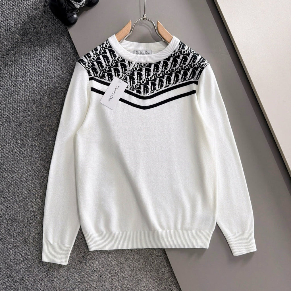 New Stylish Shoulder Jacquard Crew Neck Sweater MJ1326102227