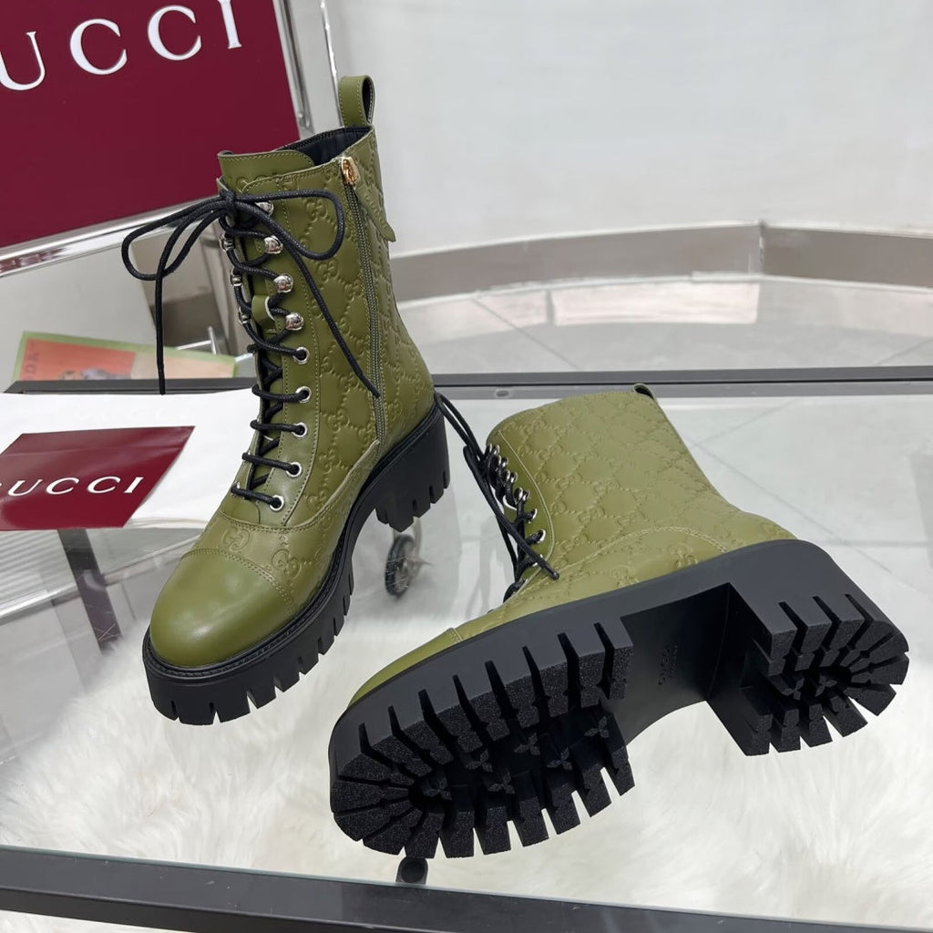 New Arrival Women's Embossed Lug Sole Combat Boots XY1326102301