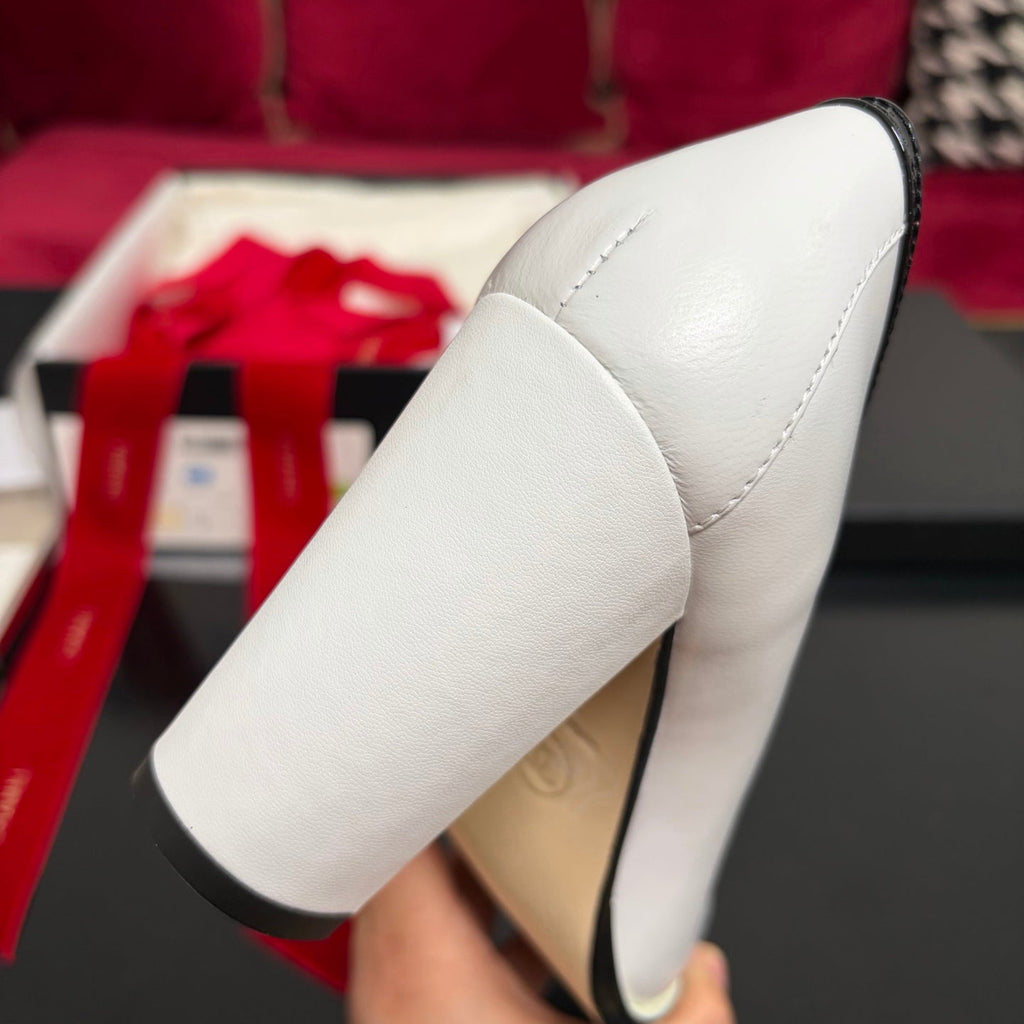 New Arrival Women's CC Logo Block Square Toe Block Heel Pumps XC1326102306