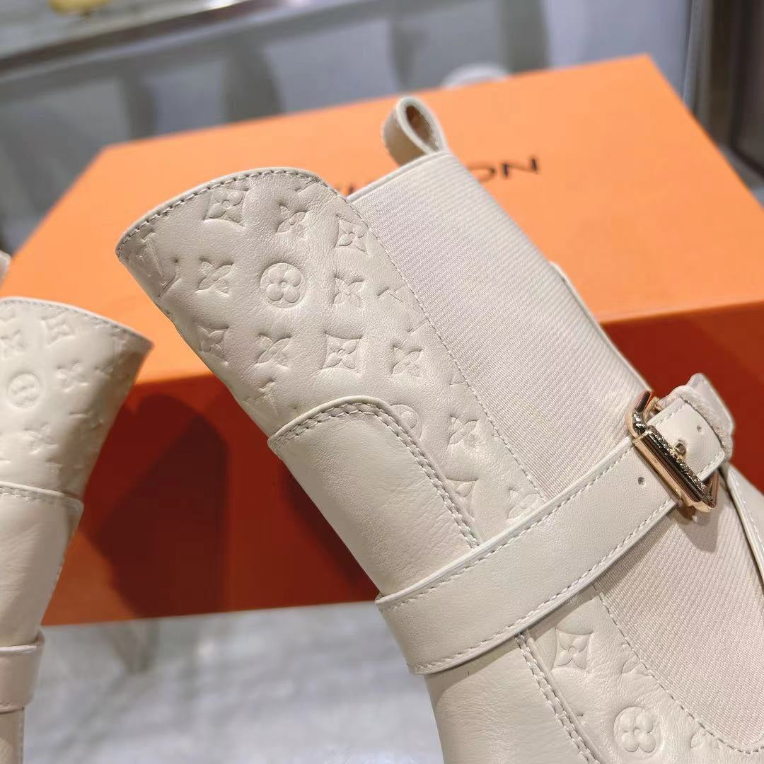 New Arrival Women's Monogram Buckle Platform Chelsea Boots SZ1326102312