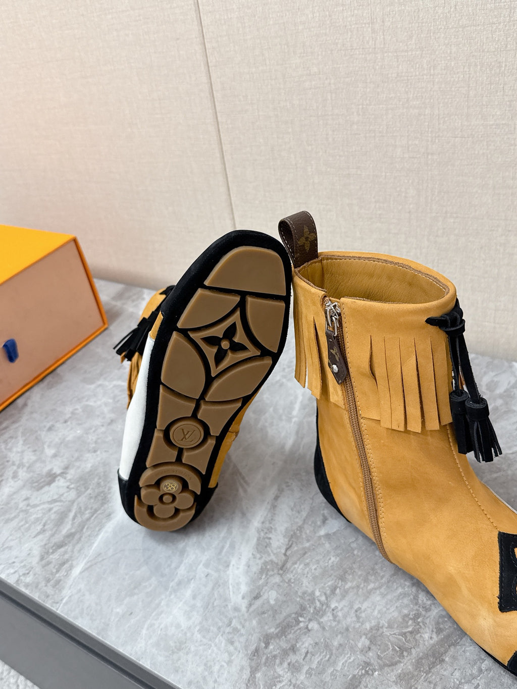 26SS New Western-Style Tassel Ankle Boots 0726102701